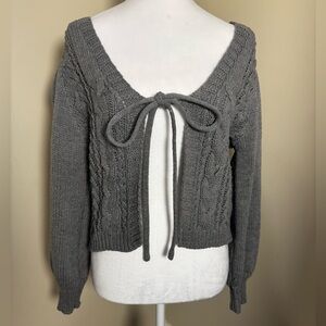 Gray Cable Knit Sweater with Bow Detail